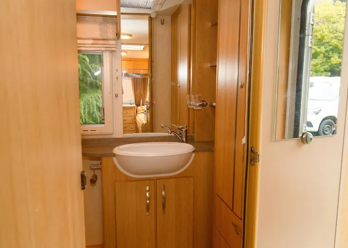 Sundale Caravan Retreat 2 Berth - Wanaka