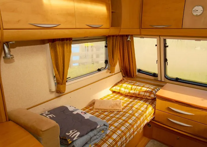Sundale Caravan Retreat 2 Berth - * Wanaka