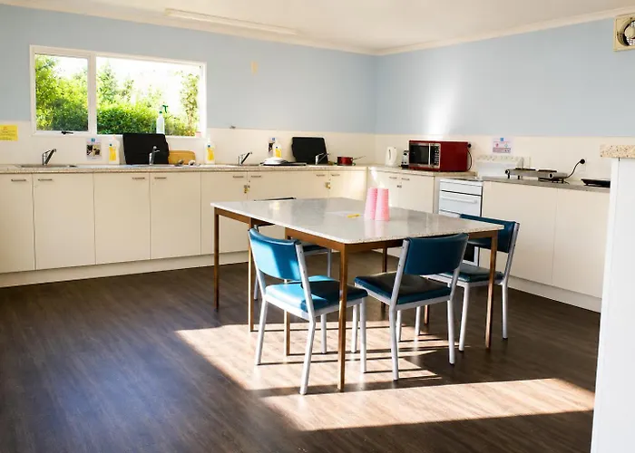 Sundale Caravan Retreat 2 Berth - * Wanaka